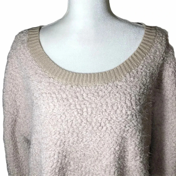Torrid FINAL PRICE 🌺 Fuzzy Eyelash Knit Popcorn Pullover Crewneck Cozy Sweater - Picture 4 of 9
